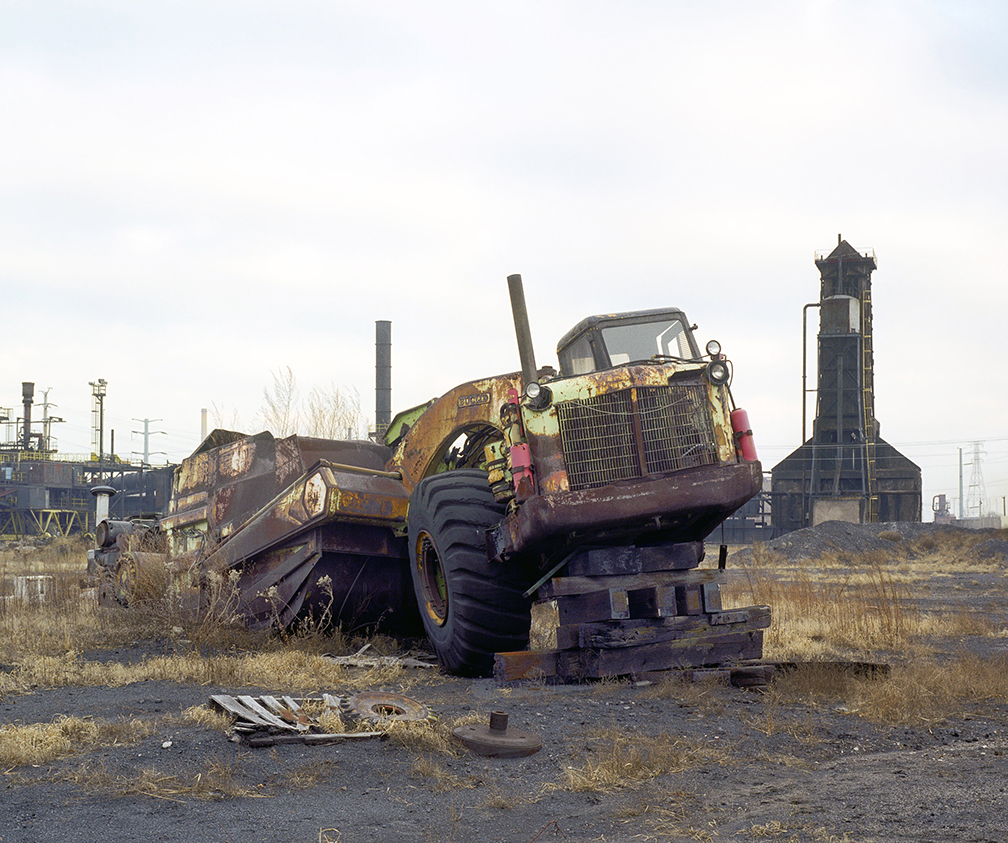 Lost steel acme cokegrader